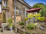https://images.listonce.com.au/custom/160x/listings/255-57-winfield-road-balwyn-north-vic-3104/494/01684494_img_07.jpg?ppwJsFm6bhk