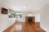 https://images.listonce.com.au/custom/160x/listings/255-eagles-nest-road-arthurs-creek-vic-3099/415/01908415_img_05.jpg?26ojROG1Y8k