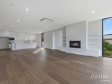 https://images.listonce.com.au/custom/160x/listings/255-great-ocean-road-apollo-bay-vic-3233/689/01576689_img_04.jpg?Rpg0lVSQCEY