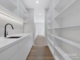https://images.listonce.com.au/custom/160x/listings/255-great-ocean-road-apollo-bay-vic-3233/689/01576689_img_08.jpg?F_-YbSQ4OYM