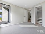https://images.listonce.com.au/custom/160x/listings/255-great-ocean-road-apollo-bay-vic-3233/689/01576689_img_12.jpg?IBUBrsjEgIo