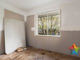 https://images.listonce.com.au/custom/160x/listings/255-hull-road-mooroolbark-vic-3138/605/01524605_img_08.jpg?R-7tq5dZFas