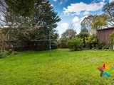 https://images.listonce.com.au/custom/160x/listings/255-hull-road-mooroolbark-vic-3138/605/01524605_img_11.jpg?pvNTfNhig_A