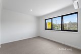 https://images.listonce.com.au/custom/160x/listings/255-para-rd-greensborough-vic-3088/814/01625814_img_05.jpg?Po2_qb1uOAY