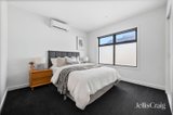 https://images.listonce.com.au/custom/160x/listings/255-saltley-street-south-kingsville-vic-3015/761/01893761_img_13.jpg?BJp_vSULU_Q