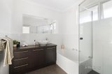 https://images.listonce.com.au/custom/160x/listings/2550-morang-road-hawthorn-vic-3122/168/01735168_img_07.jpg?SlFff6HnMLo