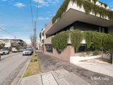 https://images.listonce.com.au/custom/160x/listings/2553-burke-road-camberwell-vic-3124/925/01978925_img_09.jpg?-5KZD_dCiVI