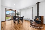 https://images.listonce.com.au/custom/160x/listings/2556-ballan-daylesford-road-musk-vale-vic-3461/950/01890950_img_03.jpg?FIl3W1ngdEc