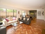 https://images.listonce.com.au/custom/160x/listings/256-glencairn-street-mulgrave-vic-3170/958/01725958_img_03.jpg?3PXueApDAVg