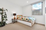 https://images.listonce.com.au/custom/160x/listings/256-shaftesbury-parade-thornbury-vic-3071/037/01257037_img_15.jpg?OaK3KcMP0wA