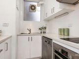 https://images.listonce.com.au/custom/160x/listings/256-smith-street-south-melbourne-vic-3205/154/01087154_img_04.jpg?RXP-agADlyc