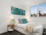 https://images.listonce.com.au/custom/160x/listings/256-smith-street-south-melbourne-vic-3205/154/01087154_img_05.jpg?cFcd5DgJSaM