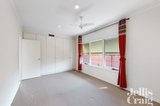 https://images.listonce.com.au/custom/160x/listings/2567-south-road-bentleigh-vic-3204/369/01592369_img_09.jpg?dCY-PhXt1VI