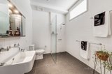 https://images.listonce.com.au/custom/160x/listings/2567-spencer-street-west-melbourne-vic-3003/116/00632116_img_07.jpg?yrUKlbgNB5g