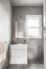 https://images.listonce.com.au/custom/160x/listings/257-259-albert-street-brunswick-vic-3056/331/01906331_img_12.jpg?lPqmPMPfZ44