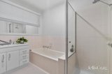https://images.listonce.com.au/custom/160x/listings/257-lynden-grove-mount-waverley-vic-3149/204/01808204_img_10.jpg?AQKJVdMZjiE