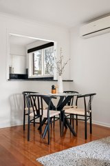https://images.listonce.com.au/custom/160x/listings/257-mount-view-parade-croydon-vic-3136/612/01815612_img_05.jpg?qgX5t-CHdMI