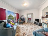 https://images.listonce.com.au/custom/160x/listings/257-napier-street-strathmore-vic-3041/379/00847379_img_02.jpg?5a-5JEh4wfw