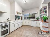 https://images.listonce.com.au/custom/160x/listings/257-napier-street-strathmore-vic-3041/379/00847379_img_04.jpg?nyWG-9nskqo