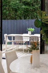 https://images.listonce.com.au/custom/160x/listings/257-struan-avenue-mooroolbark-vic-3138/851/01726851_img_14.jpg?QPBt0VTPHXA