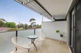 https://images.listonce.com.au/custom/160x/listings/2576-east-boundary-road-bentleigh-east-vic-3165/000/01610000_img_04.jpg?VM9nWNoQ5Jg