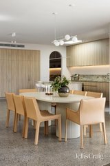 https://images.listonce.com.au/custom/160x/listings/257a-rathmines-street-fairfield-vic-3078/005/01808005_img_08.jpg?2Uaj0ZtM3LM