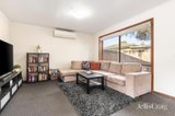 https://images.listonce.com.au/custom/160x/listings/258-fonteyn-drive-wantirna-south-vic-3152/498/01951498_img_04.jpg?USt24NuDYCw