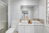 https://images.listonce.com.au/custom/160x/listings/258-larch-crescent-mount-waverley-vic-3149/773/01987773_img_08.jpg?_l0ExVv2OgA