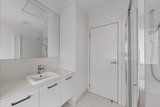 https://images.listonce.com.au/custom/160x/listings/259-mahoneys-road-forest-hill-vic-3131/884/01778884_img_10.jpg?50ggYGaUKog