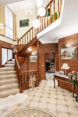 https://images.listonce.com.au/custom/160x/listings/259-serpells-road-templestowe-vic-3106/670/01779670_img_02.jpg?QgoqYw0J_bI