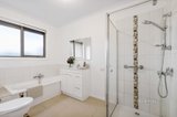 https://images.listonce.com.au/custom/160x/listings/2592-blackburn-road-glen-waverley-vic-3150/141/01199141_img_07.jpg?lpAe2y1csf8