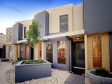 https://images.listonce.com.au/custom/160x/listings/2597-cruikshank-street-port-melbourne-vic-3207/648/01793648_img_02.jpg?B705E2mAnek