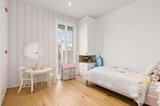 https://images.listonce.com.au/custom/160x/listings/25a-arden-street-north-melbourne-vic-3051/385/01547385_img_11.jpg?mX9tw0pjwFc