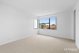 https://images.listonce.com.au/custom/160x/listings/25a-carthy-street-altona-north-vic-3025/487/01612487_img_19.jpg?Wt5O1O6-xls