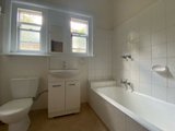 https://images.listonce.com.au/custom/160x/listings/25a-creswick-street-hawthorn-vic-3122/626/01796626_img_05.jpg?iYi4hT4IiQU