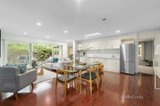 https://images.listonce.com.au/custom/160x/listings/25a-kitchener-street-deepdene-vic-3103/757/01000757_img_03.jpg?b7rRBvIdYMA