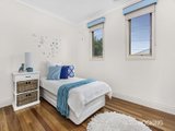 https://images.listonce.com.au/custom/160x/listings/25a-sanderson-street-yarraville-vic-3013/171/01203171_img_06.jpg?7y5t3JtenyM