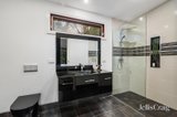 https://images.listonce.com.au/custom/160x/listings/25b-elsa-court-eltham-vic-3095/344/01827344_img_12.jpg?OiNxk9s2If4