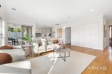 https://images.listonce.com.au/custom/160x/listings/25b-ian-grove-mount-waverley-vic-3149/876/01914876_img_04.jpg?KvDf5vL_sDc