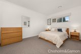 https://images.listonce.com.au/custom/160x/listings/25b-thackeray-street-elwood-vic-3184/771/01794771_img_03.jpg?rWJvC7Frs54