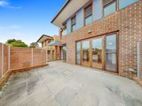 https://images.listonce.com.au/custom/160x/listings/26-8-carrington-street-balwyn-north-vic-3104/556/01822556_img_16.jpg?uDtbxi3d21I