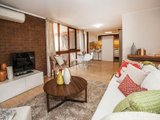 https://images.listonce.com.au/custom/160x/listings/26-albert-avenue-oakleigh-vic-3166/818/01658818_img_03.jpg?Uqb40Un7sJw