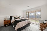 https://images.listonce.com.au/custom/160x/listings/26-alderbrook-drive-ocean-grove-vic-3226/299/01927299_img_07.jpg?yJNt5VkeiuI