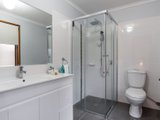 https://images.listonce.com.au/custom/160x/listings/26-alpine-way-kilsyth-vic-3137/112/01524112_img_10.jpg?3BJ0MR5TyNo