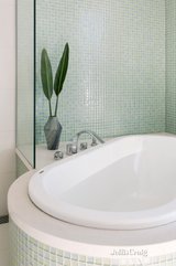 https://images.listonce.com.au/custom/160x/listings/26-anderson-street-clifton-hill-vic-3068/533/00758533_img_18.jpg?2rAMWzZF6tw