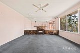 https://images.listonce.com.au/custom/160x/listings/26-balcombe-avenue-mooroolbark-vic-3138/724/01938724_img_02.jpg?S-hP3_vG03w