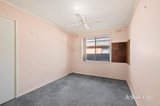 https://images.listonce.com.au/custom/160x/listings/26-balcombe-avenue-mooroolbark-vic-3138/724/01938724_img_06.jpg?YUEJHi9psRU