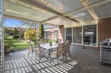 https://images.listonce.com.au/custom/160x/listings/26-barton-street-kyneton-vic-3444/407/00405407_img_08.jpg?OxIaf8wLAzE