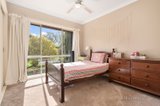 https://images.listonce.com.au/custom/160x/listings/26-barton-street-kyneton-vic-3444/407/00405407_img_10.jpg?ZhbPy64ja0c