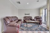 https://images.listonce.com.au/custom/160x/listings/26-blackwood-road-lara-vic-3212/575/01698575_img_07.jpg?2FznptohAbc